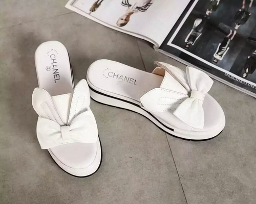 CHANEL Slippers Women--014